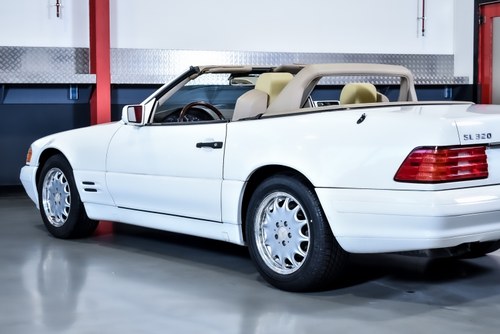 1997 Mercedes-Benz R129 SL320 Convertible 3,2L I6 zum Verkauf (Bild 74 von 93)