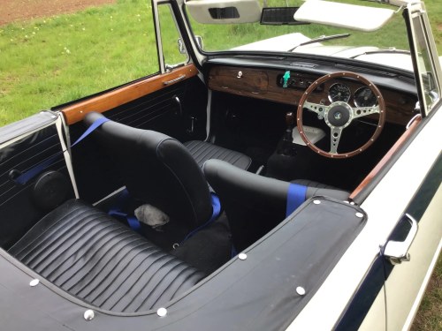 1968 Triumph Herald 13/60 Convertible à venda (imagem 14 de 37)