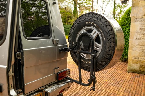 2005 Mercedes-Benz G500 Armoured In vendita (immagine 143 di 181)