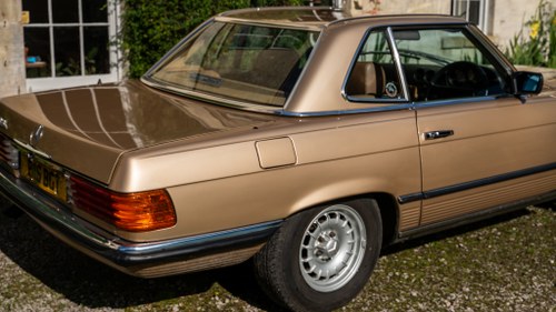 1985 Mercedes-Benz R107 380SL In vendita (immagine 87 di 199)