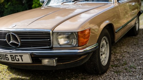1985 Mercedes-Benz R107 380SL In vendita (immagine 118 di 199)
