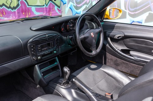 2001 Porsche Boxster 986 2.7 Manual In vendita (immagine 34 di 124)