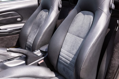 2001 Porsche Boxster 986 2.7 Manual In vendita (immagine 40 di 124)