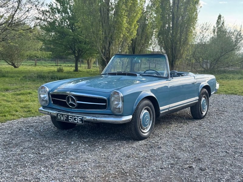 Rapid Classics: Eine Suche. Alle Oldtimer. 8 » Rapid Classics: Eine Suche. Alle Oldtimer. 1967 Mercedes W113 250SL