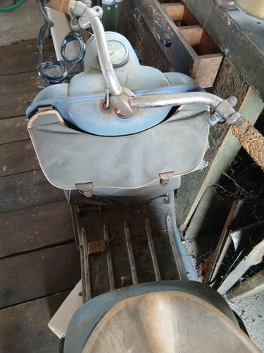 MAGNAT DEBON S25 - 1962 À venda