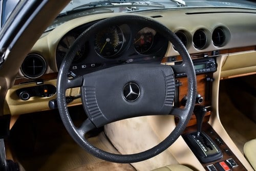 1980 Mercedes-Benz 350SL R107 For Sale (picture 48 of 120)