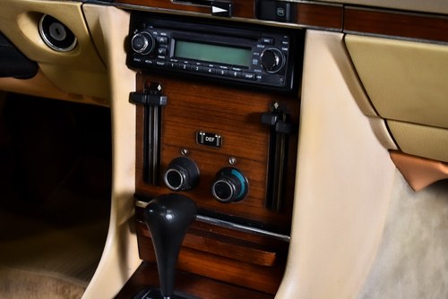 1980 Mercedes-Benz 350SL R107 For Sale (picture 58 of 120)