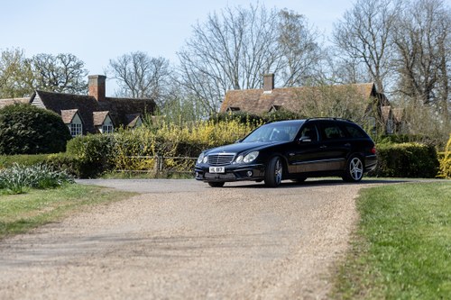 2007 Mercedes-Benz W211 E63 AMG Estate In vendita (immagine 17 di 175)
