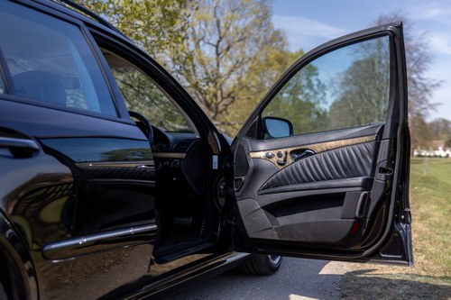 2007 Mercedes-Benz W211 E63 AMG Estate In vendita (immagine 30 di 175)