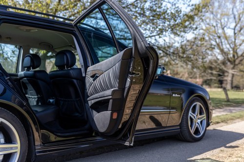 2007 Mercedes-Benz W211 E63 AMG Estate In vendita (immagine 70 di 175)