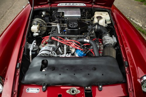 1969 MGB Roadster V8 RestoMod In vendita (immagine 162 di 190)