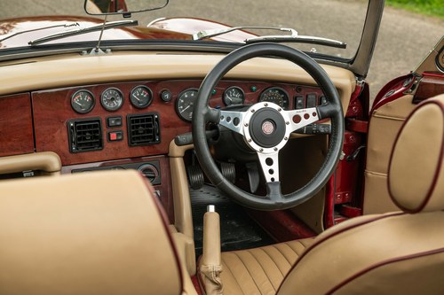 1969 MGB Roadster V8 RestoMod In vendita (immagine 62 di 190)