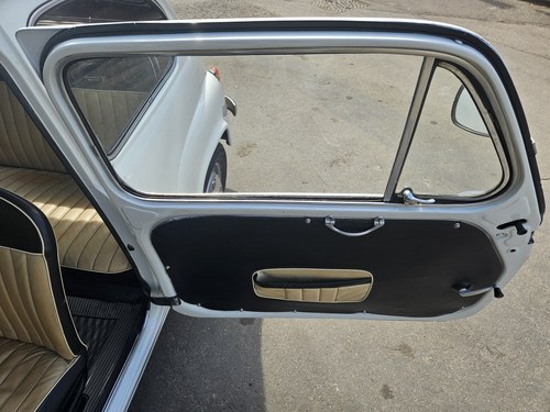 1959 Fiat 600 ‘Suicide Door’ example zum Verkauf (Bild 41 von 81)