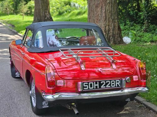 1976 MGB Roadster zum Verkauf (Bild 30 von 112)