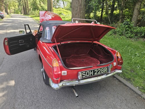 1976 MGB Roadster zum Verkauf (Bild 51 von 112)