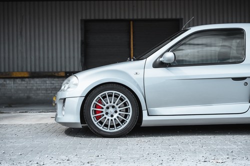 2002 Renault Clio Sport V6 Phase 1 In vendita (immagine 71 di 73)