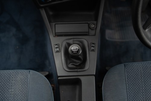 1985 BMW 320i E30 à vendre (picture 41 of 130)