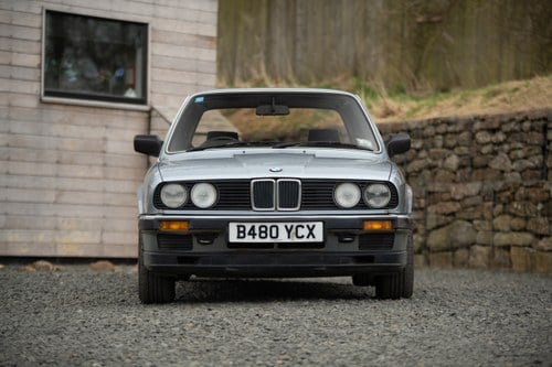 1985 BMW 320i E30 à vendre (picture 3 of 130)