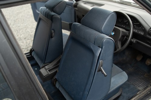 1985 BMW 320i E30 à vendre (picture 56 of 130)