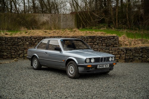 1985 BMW 320i E30 à vendre (picture 1 of 130)
