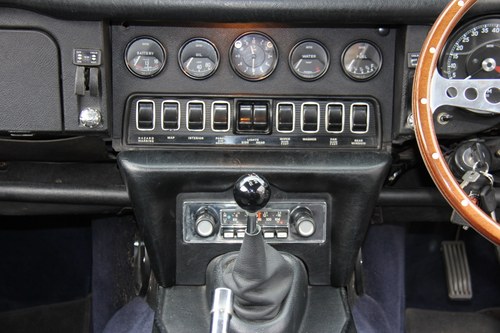 1971 Jaguar E-Type Series III FHC 2+2 En venta (imagen 32 de 134)