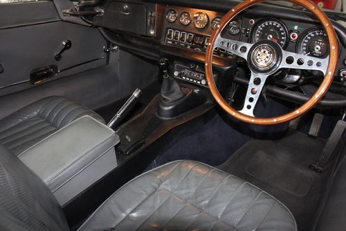 1971 Jaguar E-Type Series III FHC 2+2 En venta (imagen 38 de 134)