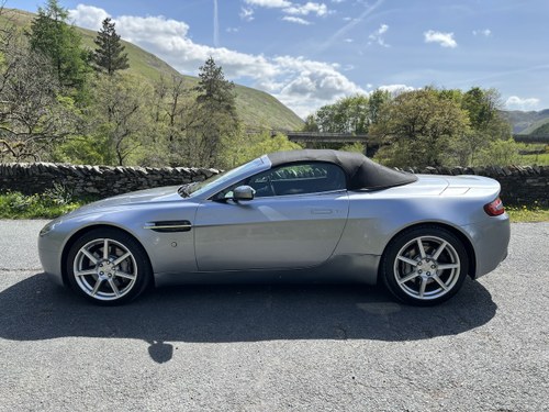 2008 Aston Martin V8 Vantage 4.3L Convertible For Sale (picture 18 of 59)