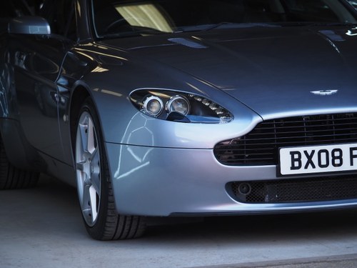 2008 Aston Martin V8 Vantage 4.3L Convertible For Sale (picture 49 of 59)