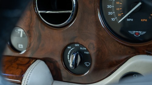 1997 Bentley Turbo RT Te koop (foto 51 van 248)