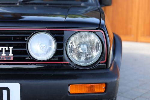 1989 Volkswagen Golf GTi Mk 2 16v "Big Bumper" Te koop (foto 103 van 270)