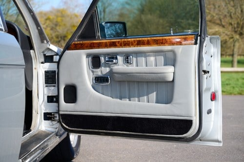 1995 Bentley Brooklands Birkin Limousine by Conway à vendre (picture 24 of 216)