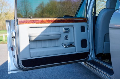 1995 Bentley Brooklands Birkin Limousine by Conway à vendre (picture 39 of 216)