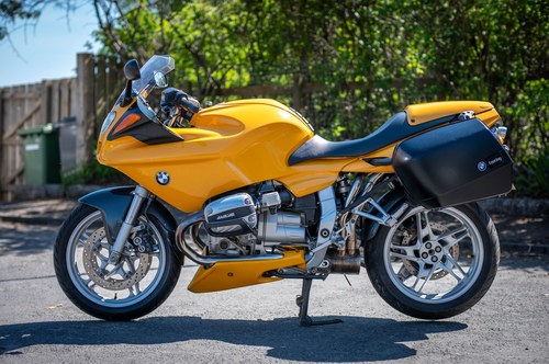 2000 BMW R1100S Te koop (foto 4 van 101)