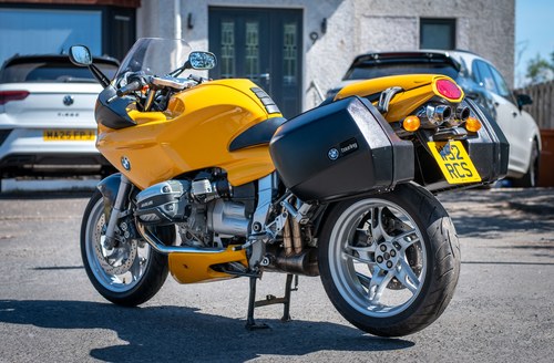 2000 BMW R1100S Te koop (foto 5 van 101)