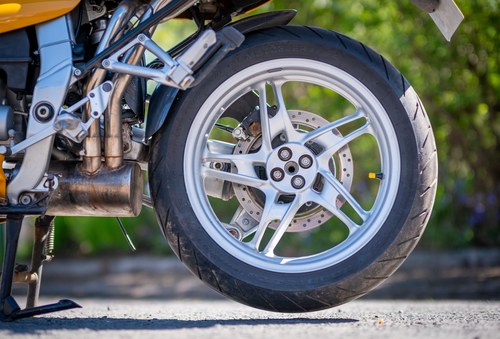 2000 BMW R1100S Te koop (foto 27 van 101)