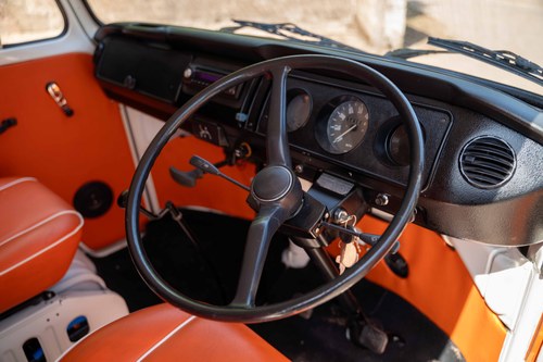 1974 Volkswagen Type 2 Camper Van En venta (imagen 31 de 126)