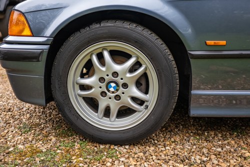 1999 BMW E36 328i Convertible Automatic For Sale (picture 26 of 226)