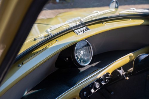 1976 Mini Van In vendita (immagine 38 di 170)