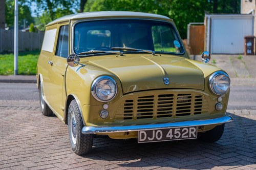 1976 Mini Van In vendita (immagine 7 di 170)