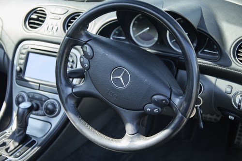 2003 Mercedes-Benz R230 SL350 In vendita (immagine 28 di 165)