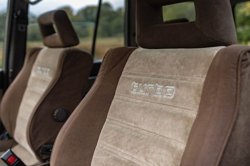 1990 Toyota Land Cruiser VX Sahara J60 High Roof 12H-T 4.0L TD In vendita (immagine 22 di 137)