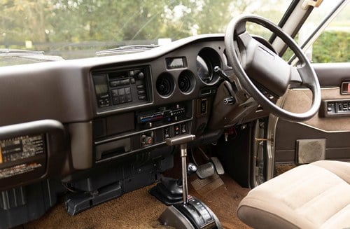 1990 Toyota Land Cruiser VX Sahara J60 High Roof 12H-T 4.0L TD In vendita (immagine 7 di 137)