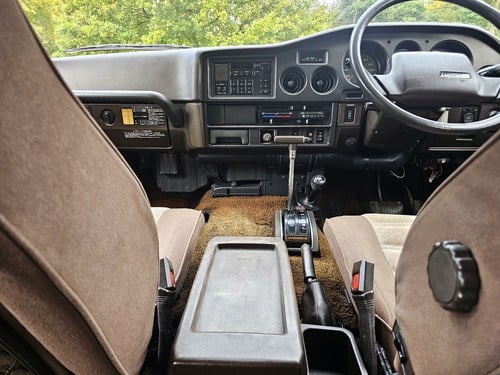 1990 Toyota Land Cruiser VX Sahara J60 High Roof 12H-T 4.0L TD In vendita (immagine 31 di 137)