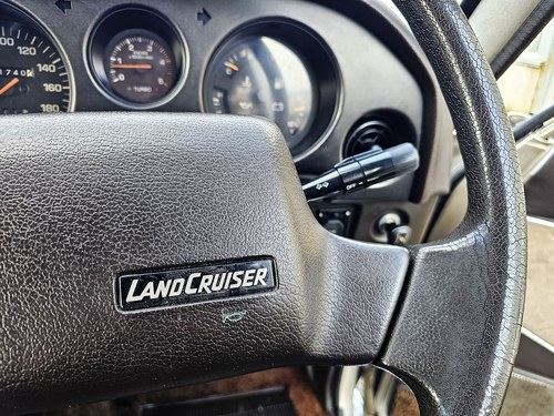 1990 Toyota Land Cruiser VX Sahara J60 High Roof 12H-T 4.0L TD In vendita (immagine 48 di 137)