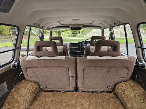 1990 Toyota Land Cruiser VX Sahara J60 High Roof 12H-T 4.0L TD In vendita (immagine 89 di 137)