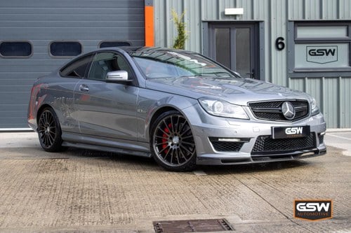 2012 Mercedes-Benz C Class 6.3 C63 V8 AMG Edition 125 Coupe 2dr P VENDU