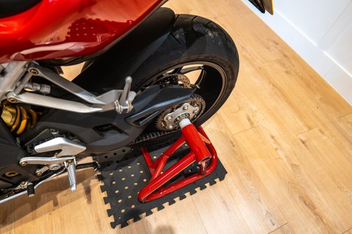 2009 MV Agusta F4 1000R à vendre (picture 15 of 141)