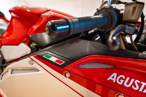 2009 MV Agusta F4 1000R à vendre (picture 51 of 141)