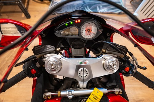 2009 MV Agusta F4 1000R à vendre (picture 66 of 141)