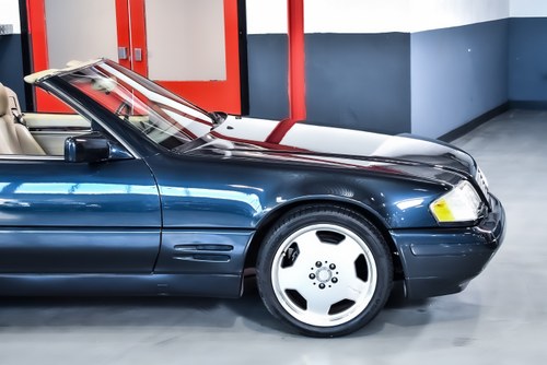 1996 Mercedes-Benz R129 SL320 Convertible 3,2L I6 In vendita (immagine 62 di 95)